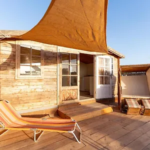 Alaia Tiny House Between Volcanoes And Beach Breaks , Cotillo España
